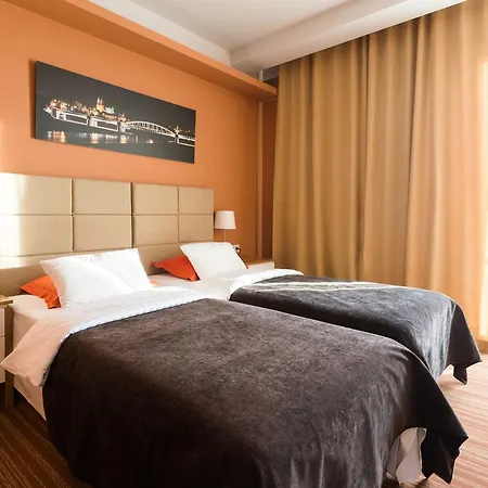 Elite Garbary Old Town * 포즈난
